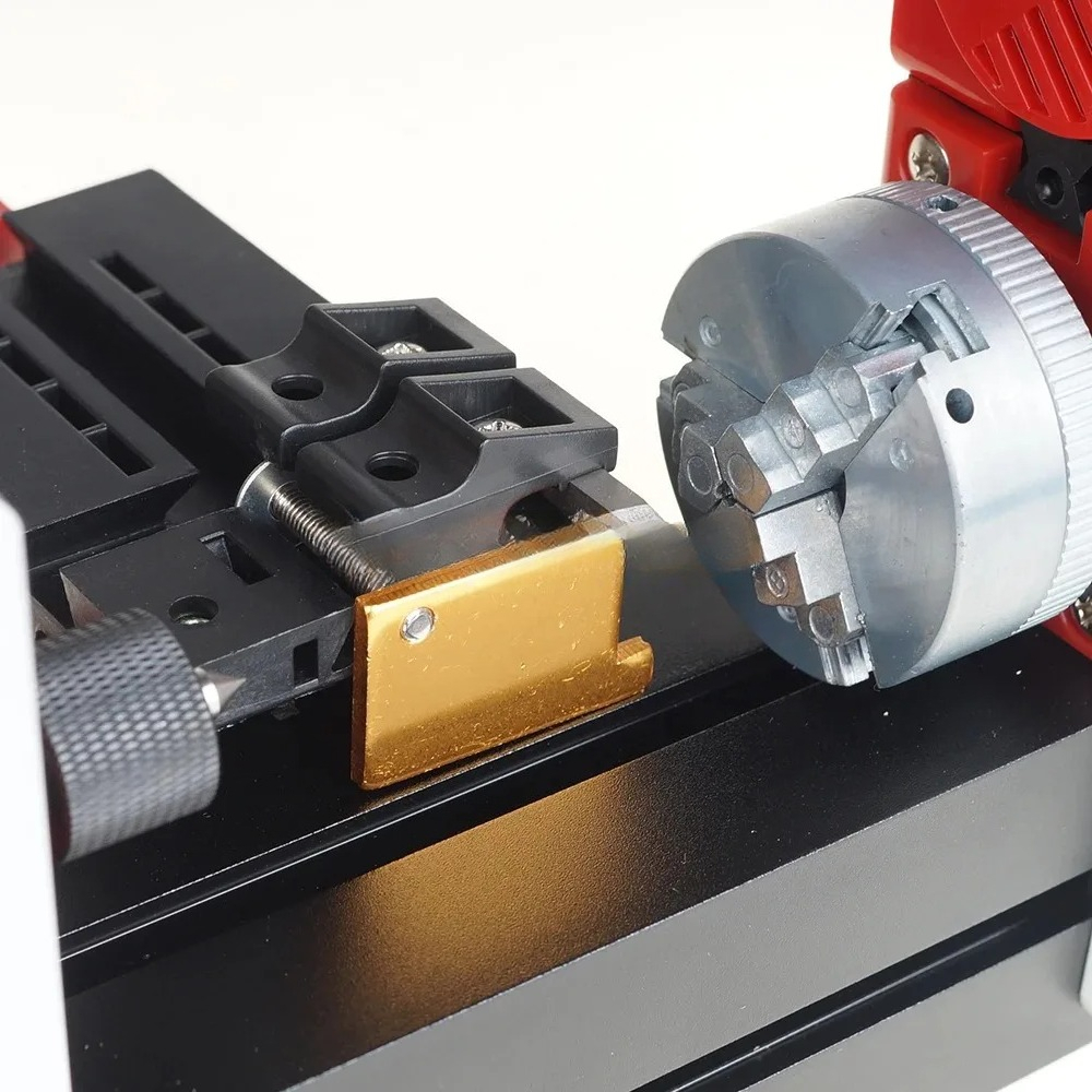 3-Jaw Chuck Mini Lathe Z20002  - مراجعة Hobby Science Lab وسعره